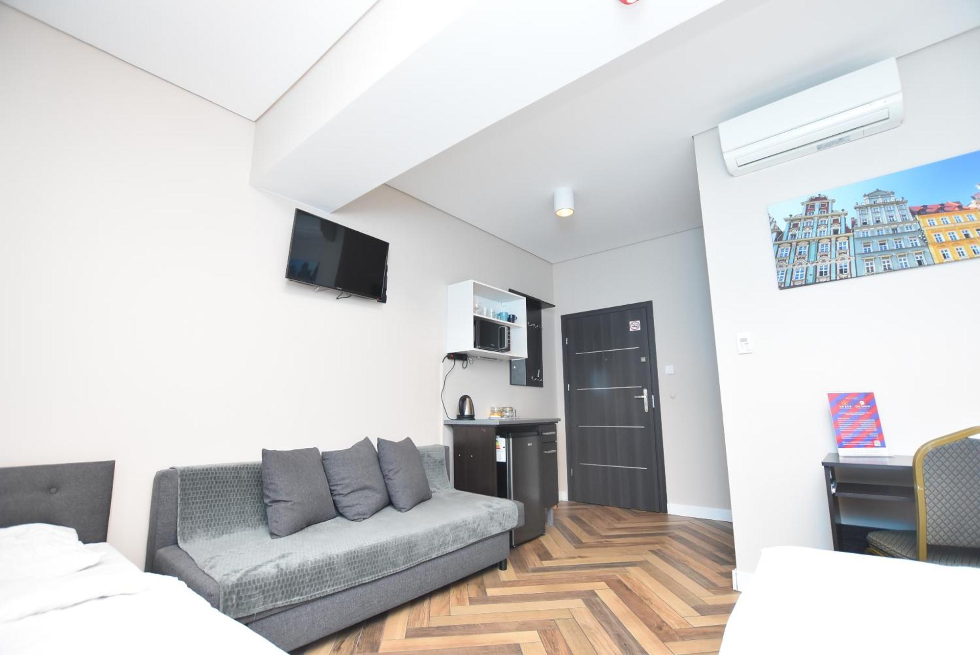Dukes Apartments - Wita Stwosza Wroclaw Bagian luar foto