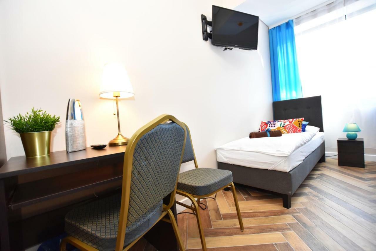 Dukes Apartments - Wita Stwosza Wroclaw Bagian luar foto
